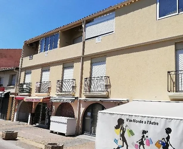 شقة , Proche Plages,classe 2 Etoiles