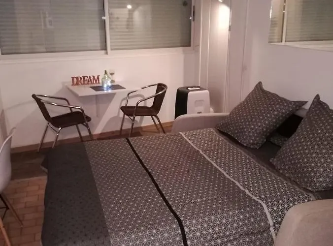 , Proche Plages,classe 2 Etoiles *