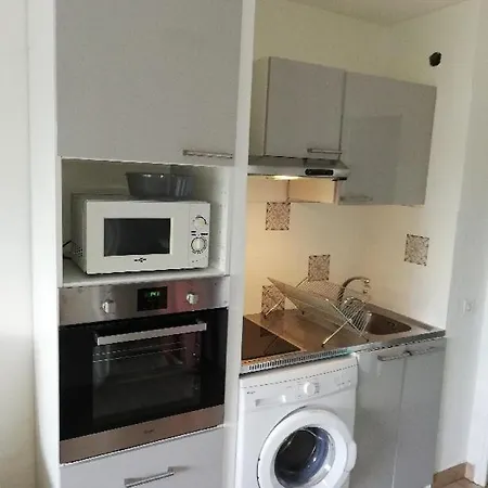 , Proche Plages,classe 2 Etoiles * Balaruc-les-Bains