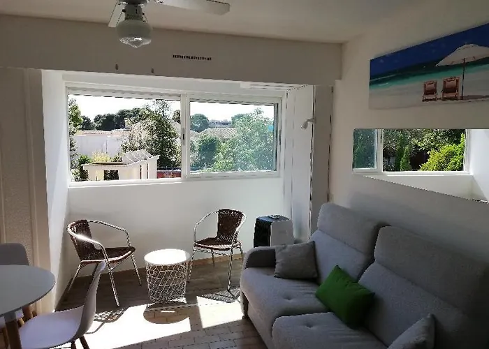 , Proche Plages,classe 2 Etoiles Apartament