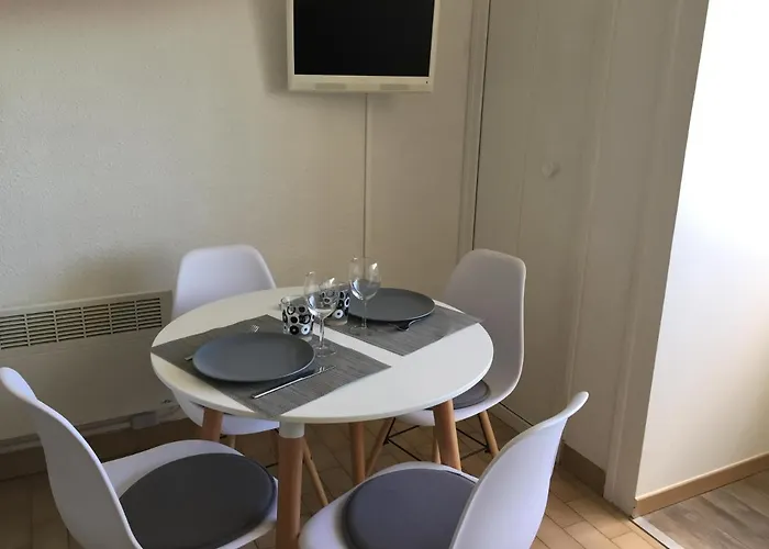 , Proche Plages,classe 2 Etoiles * Balaruc-les-Bains