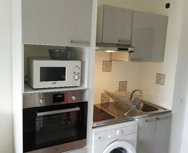 , Proche Plages,classe 2 Etoiles * Balaruc-les-Bains